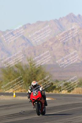 media/Dec-10-2023-SoCal Trackdays (Sun) [[0ce70f5433]]/Turn 3 Exit-Wheelie Bump (115pm)/